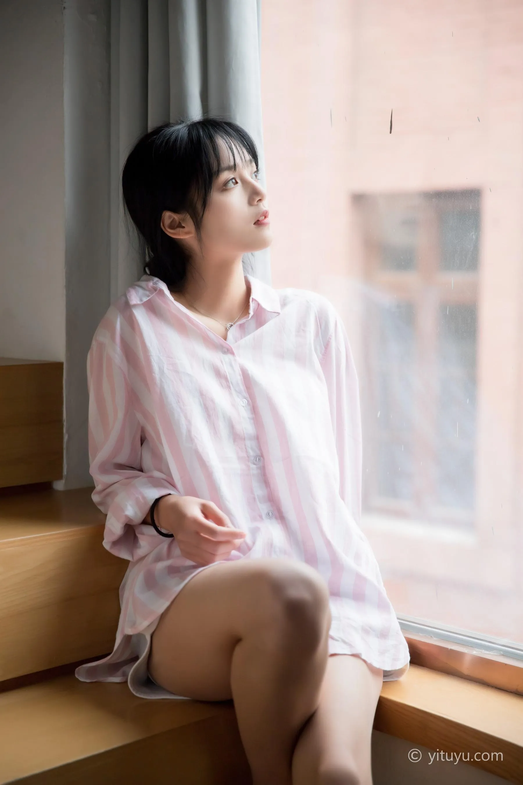 [YITUYU艺图语]2021.05.06 少女心情 雨文 [25P]插图